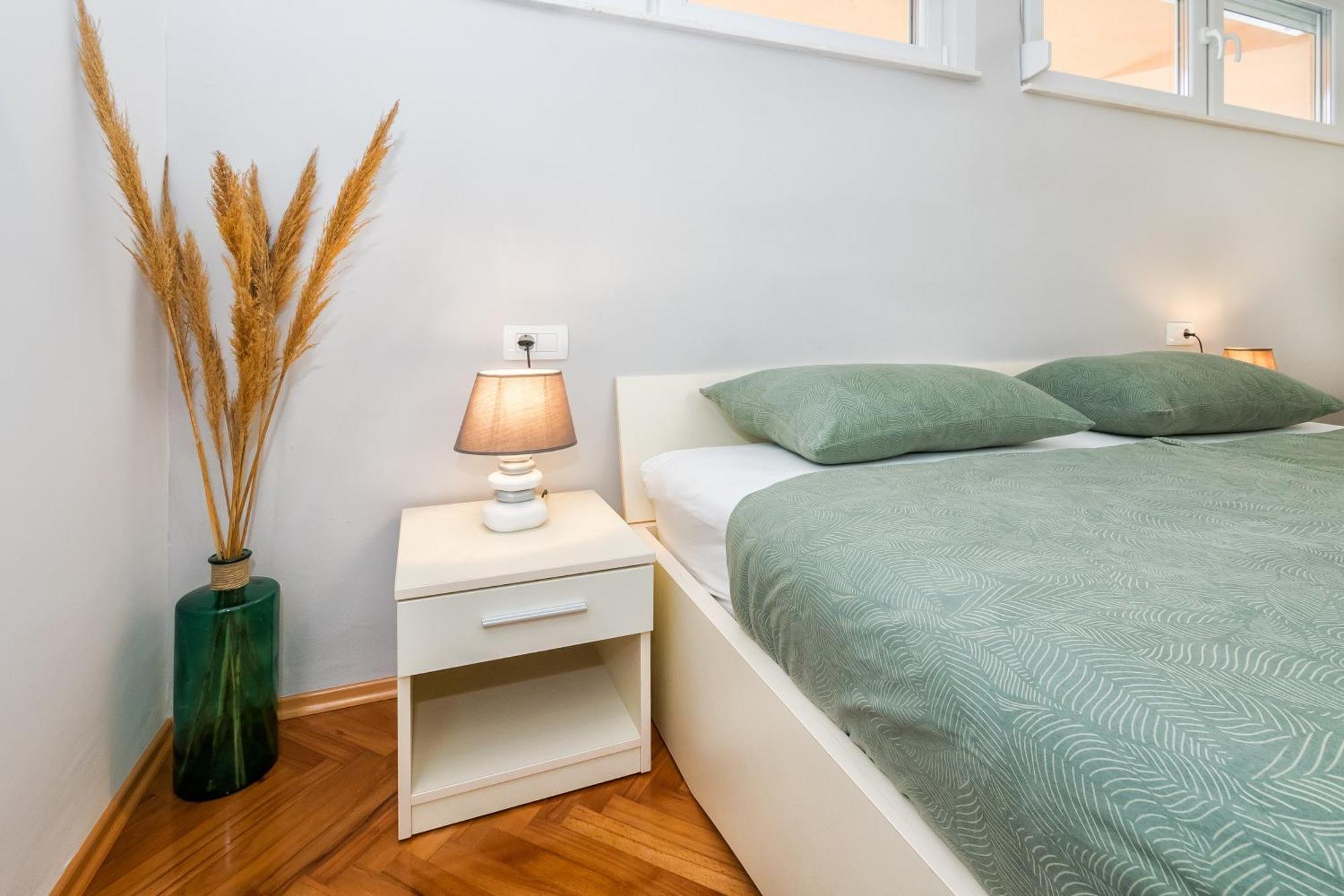 Green Oasis Split Bagian luar foto
